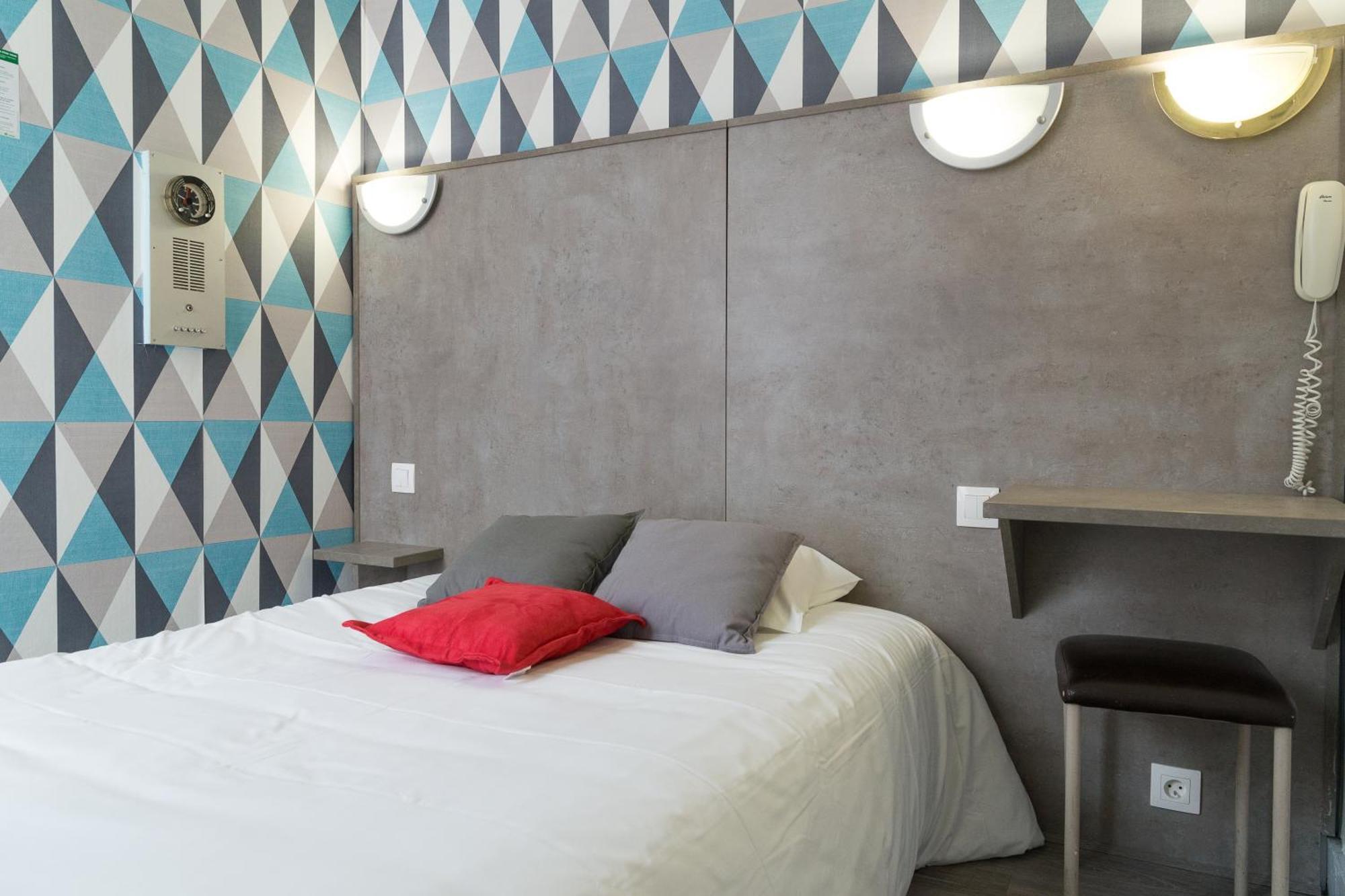 Panam Hotel Paris Gambetta- Place Gambetta-Mairie Du 20 Emme المظهر الخارجي الصورة
