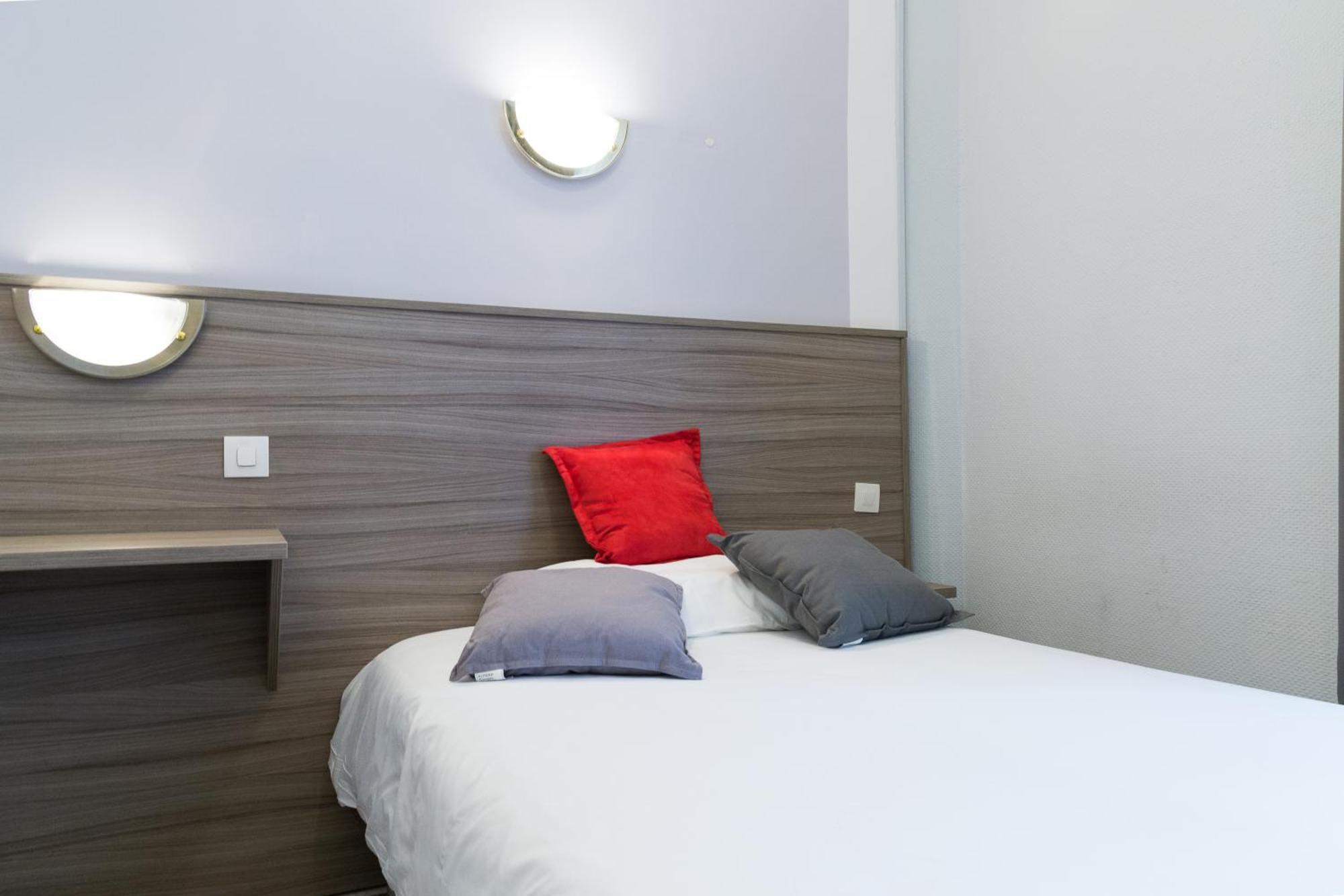 Panam Hotel Paris Gambetta- Place Gambetta-Mairie Du 20 Emme المظهر الخارجي الصورة