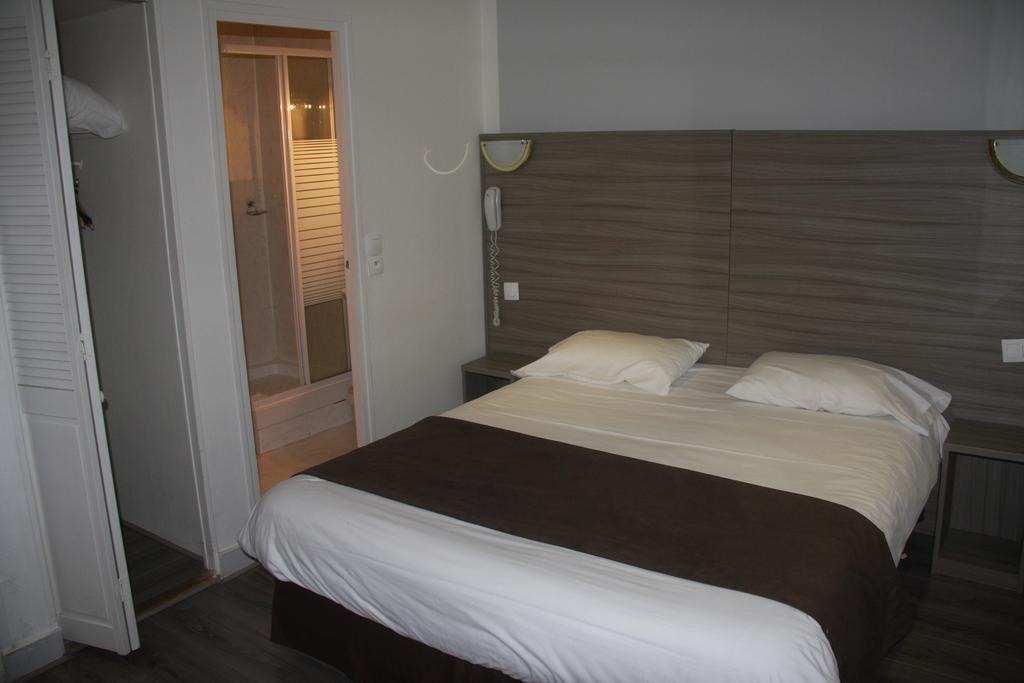 Panam Hotel Paris Gambetta- Place Gambetta-Mairie Du 20 Emme المظهر الخارجي الصورة