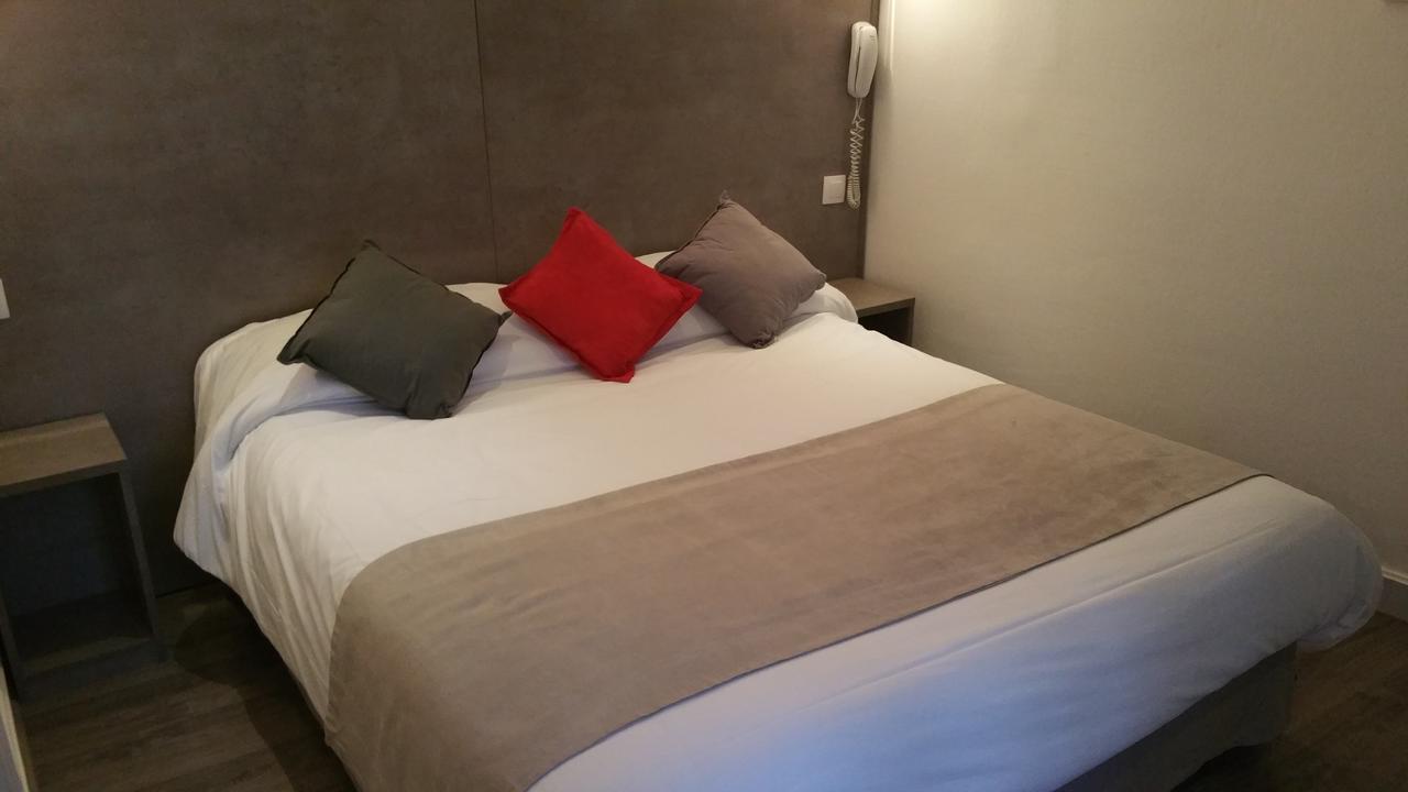 Panam Hotel Paris Gambetta- Place Gambetta-Mairie Du 20 Emme المظهر الخارجي الصورة