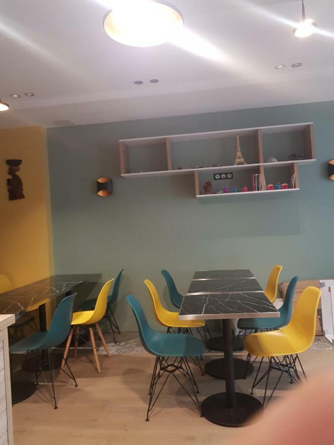 Panam Hotel Paris Gambetta- Place Gambetta-Mairie Du 20 Emme المظهر الخارجي الصورة