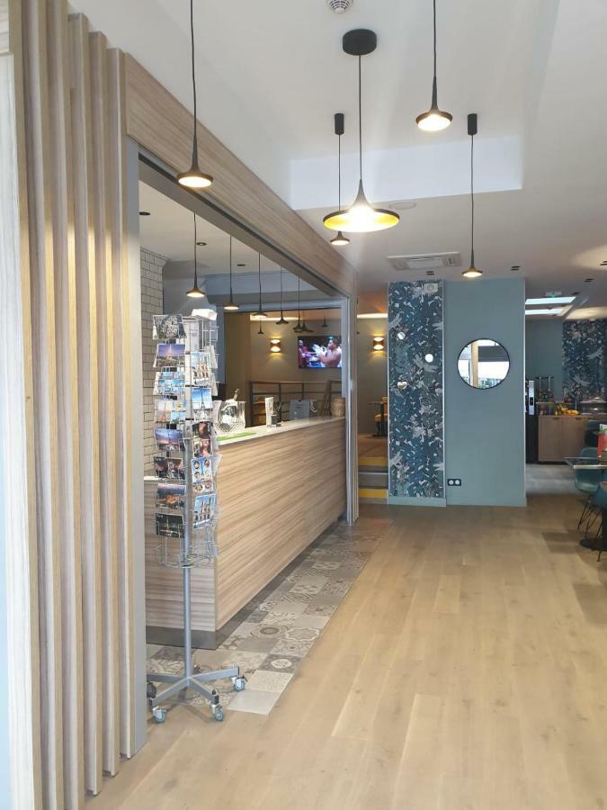 Panam Hotel Paris Gambetta- Place Gambetta-Mairie Du 20 Emme المظهر الخارجي الصورة