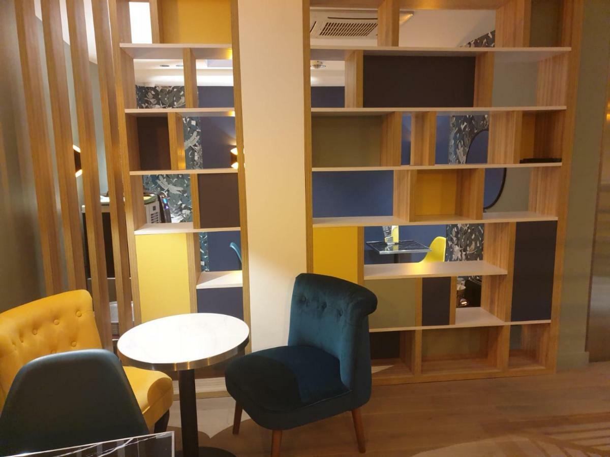 Panam Hotel Paris Gambetta- Place Gambetta-Mairie Du 20 Emme المظهر الخارجي الصورة